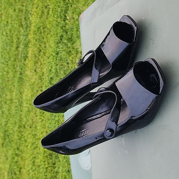 Seychelles Mary Jane Patent Peep Toe Black Heels Size 10 - Picture 3 of 12